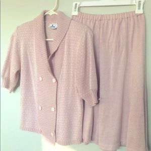 [SOLD] 80’s Pink Knit 2-piece Sweater + Skirt Set